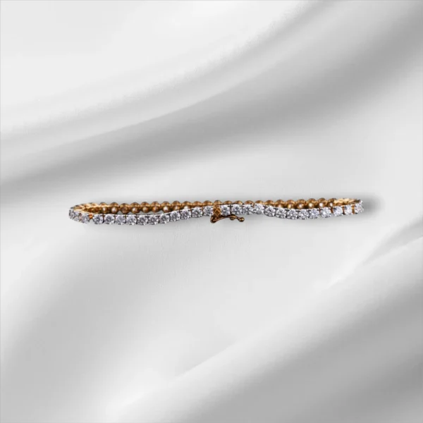 Classic 0.09 Pointer Tennis Bracelet - Image 4