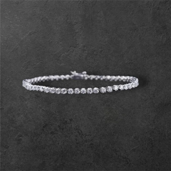 Crown 0.08 Pointer Tennis Bracelet